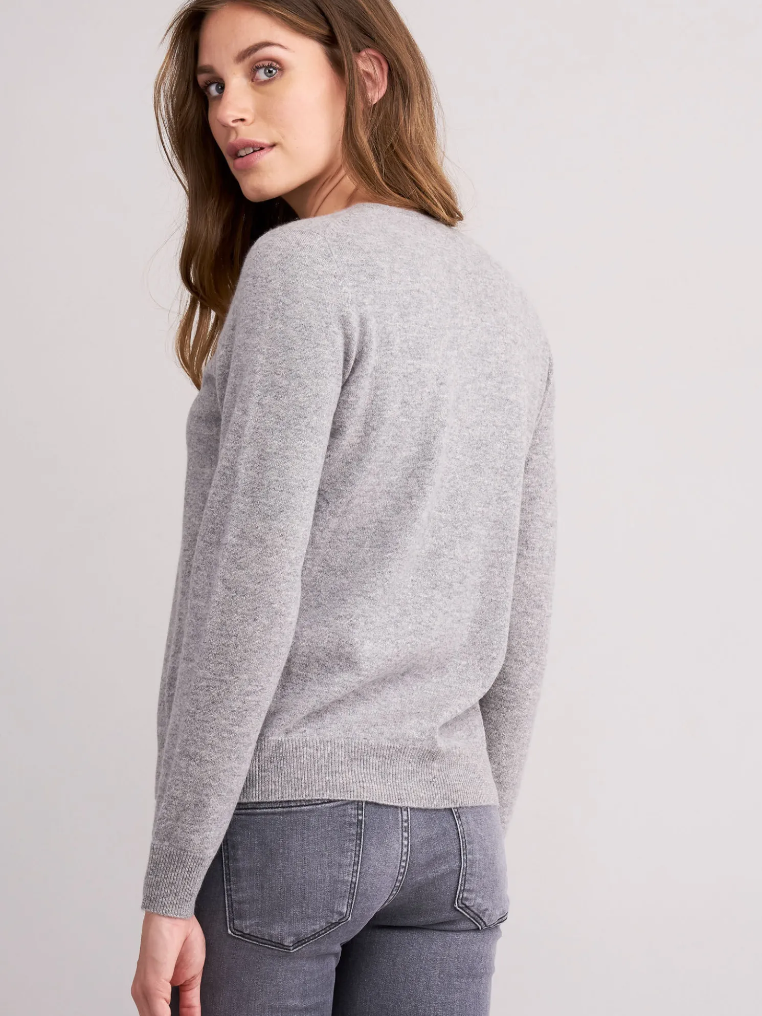 Basic Cashmere Cardigan Met V-Hals