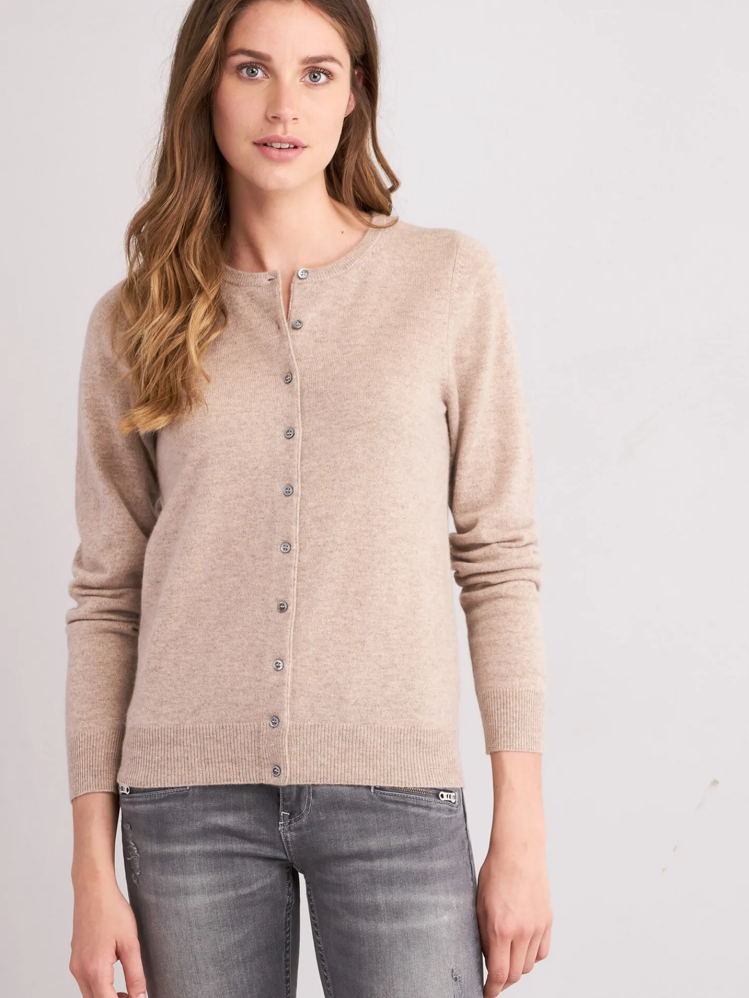 Basic Cashmere Cardigan Met Ronde Hals