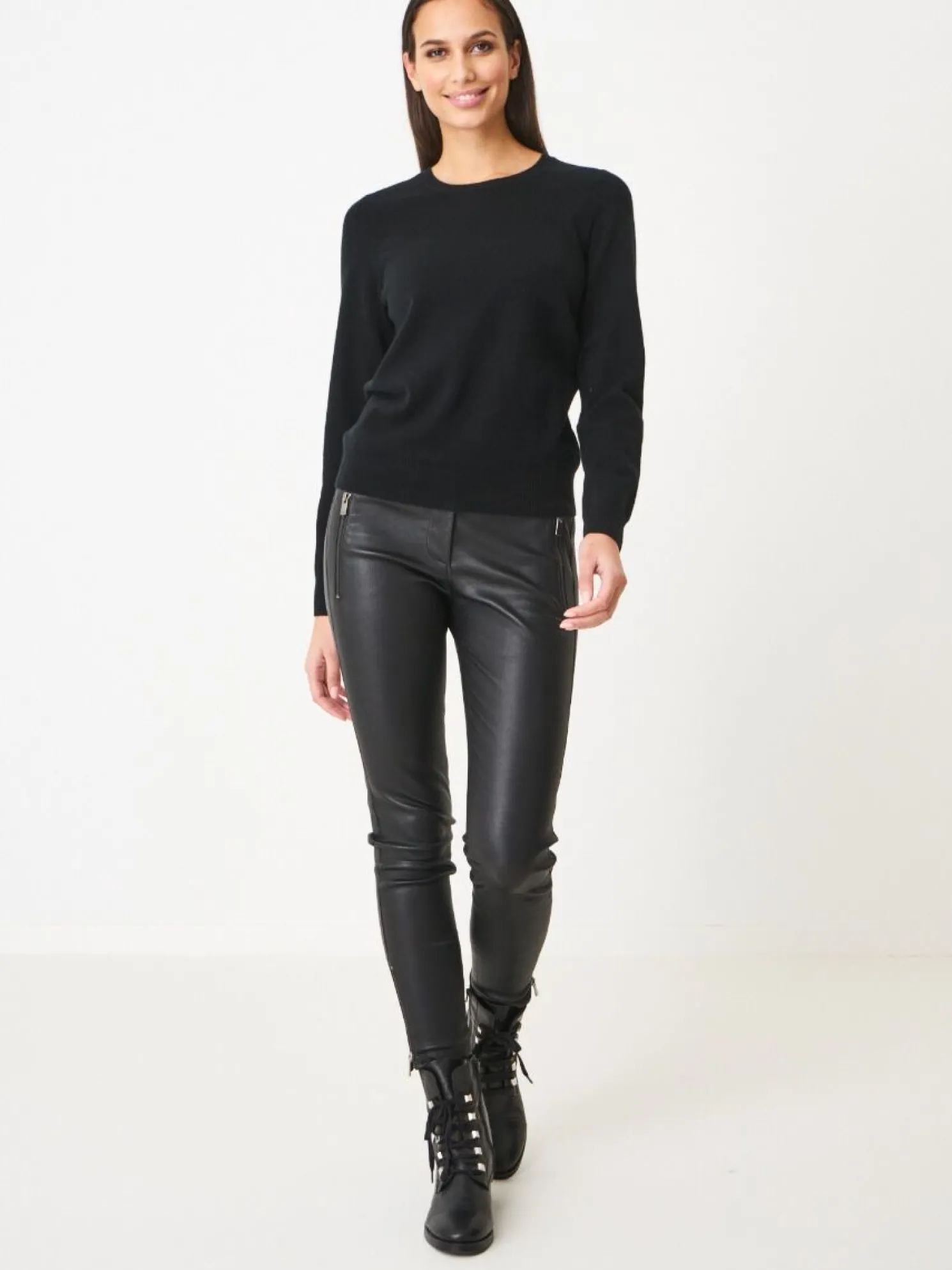 Basic Trui Met Ronde Halslijn