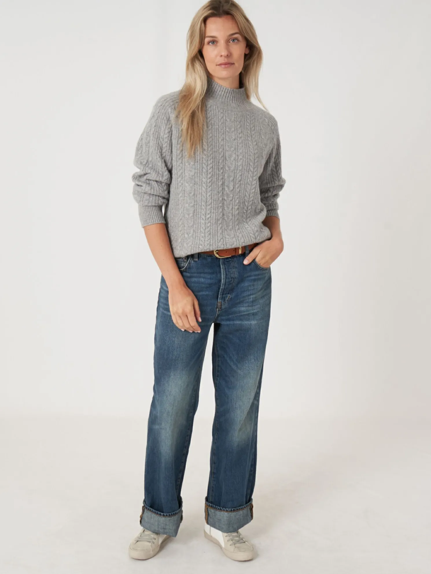 Cashmere Kabeltrui Met Raglanmouwen