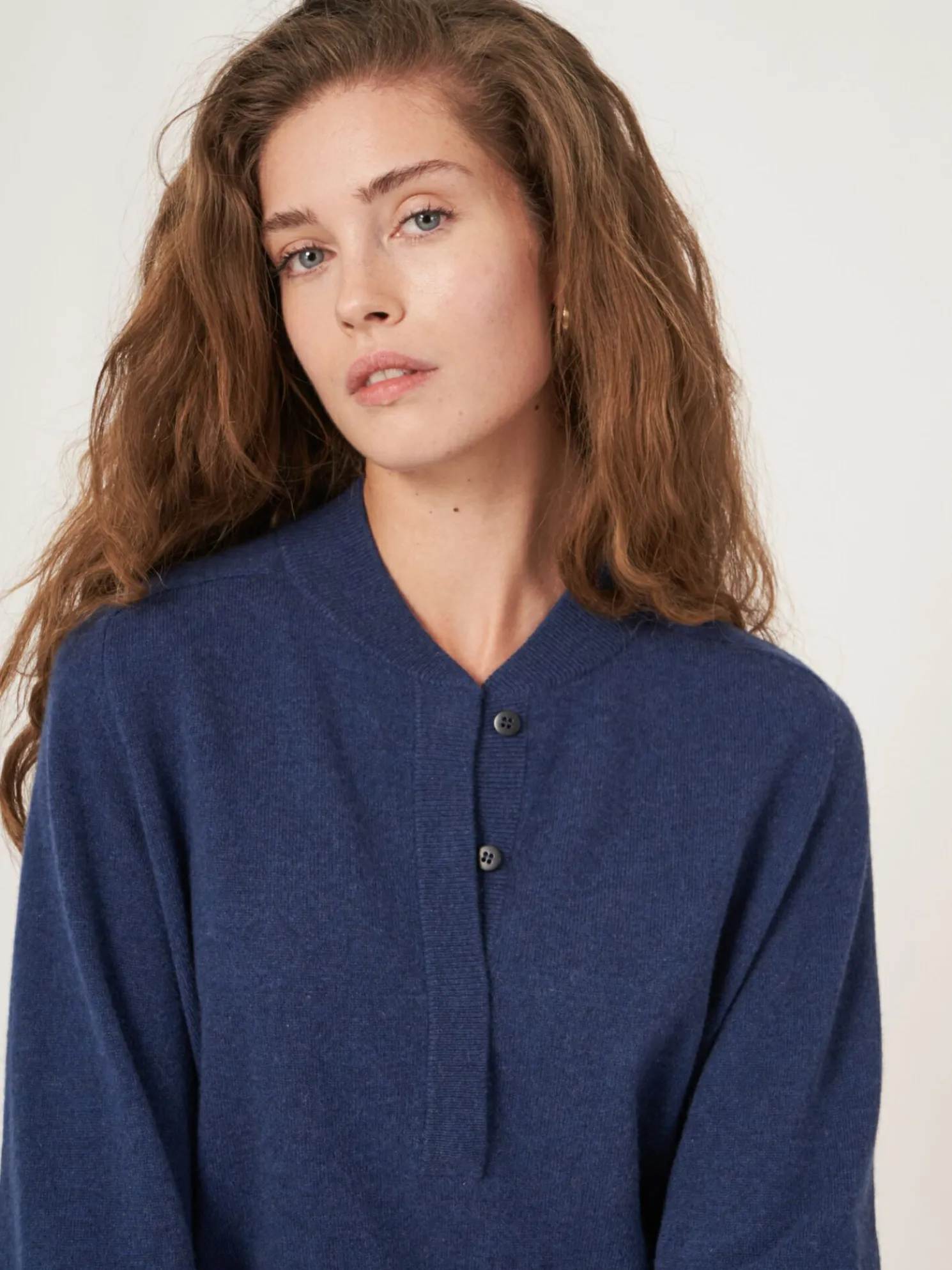 Cashmere Trui Met Baseballkraag En Halve Knoopsluiting