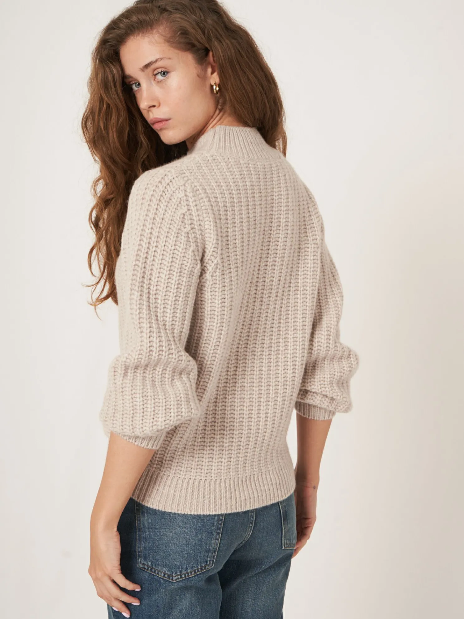Grof Gebreide Cashmere Trui Met Rib