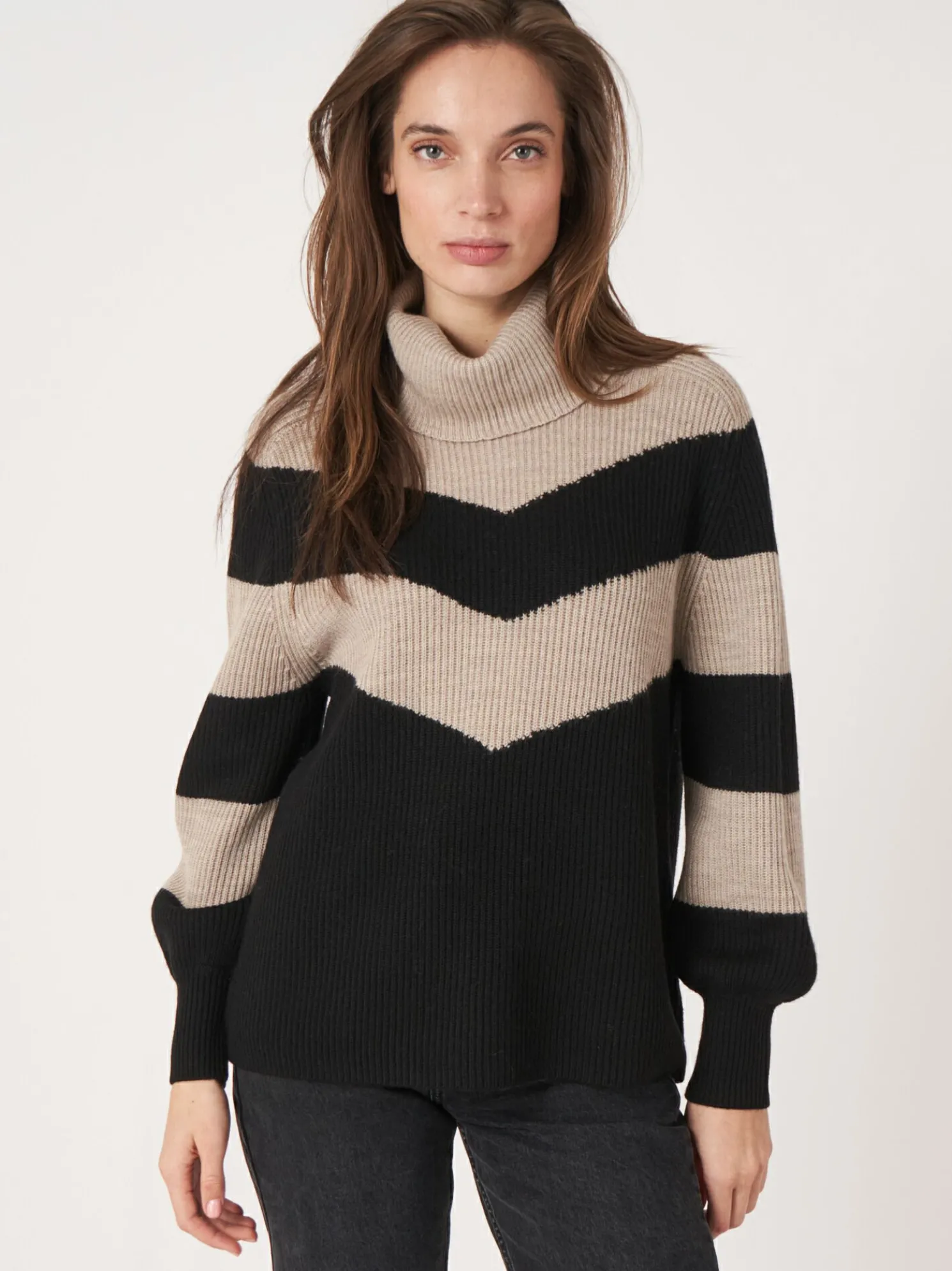 Intarsia Chevron Trui Met Rolkraag