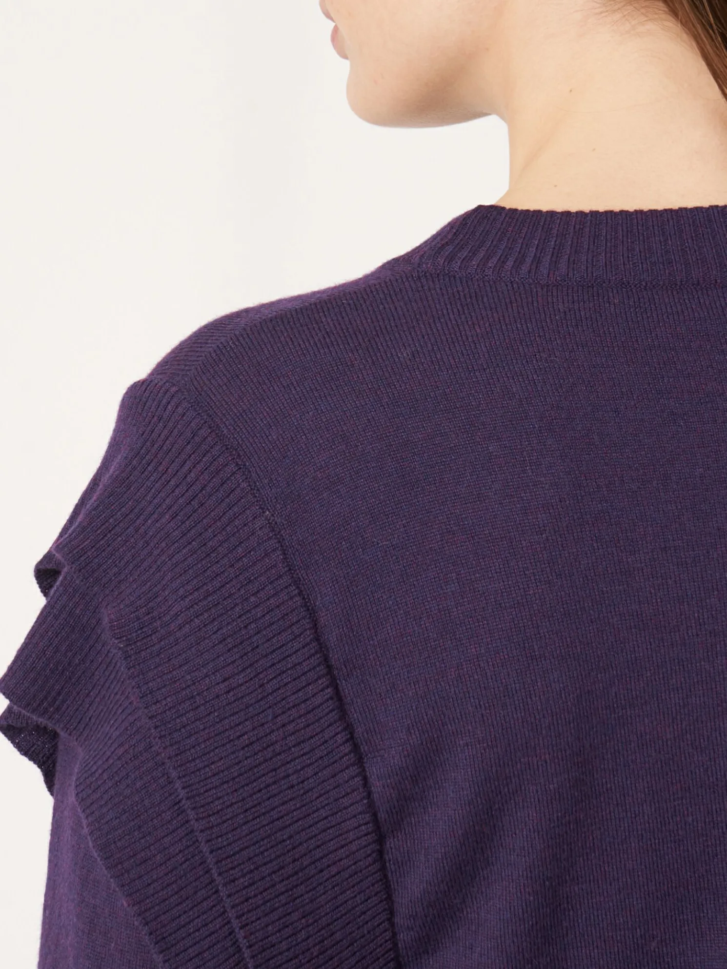 Korte Trui Met Detail Aan De Schouder