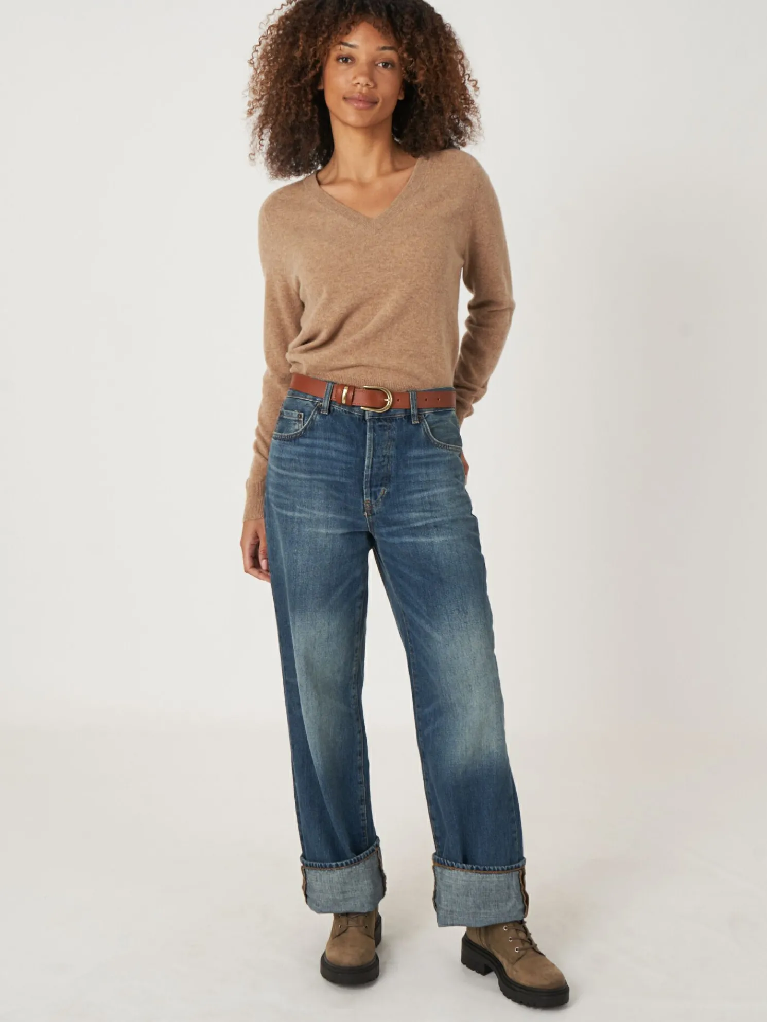 Lichte Cashmere Pullover Met V-Hals