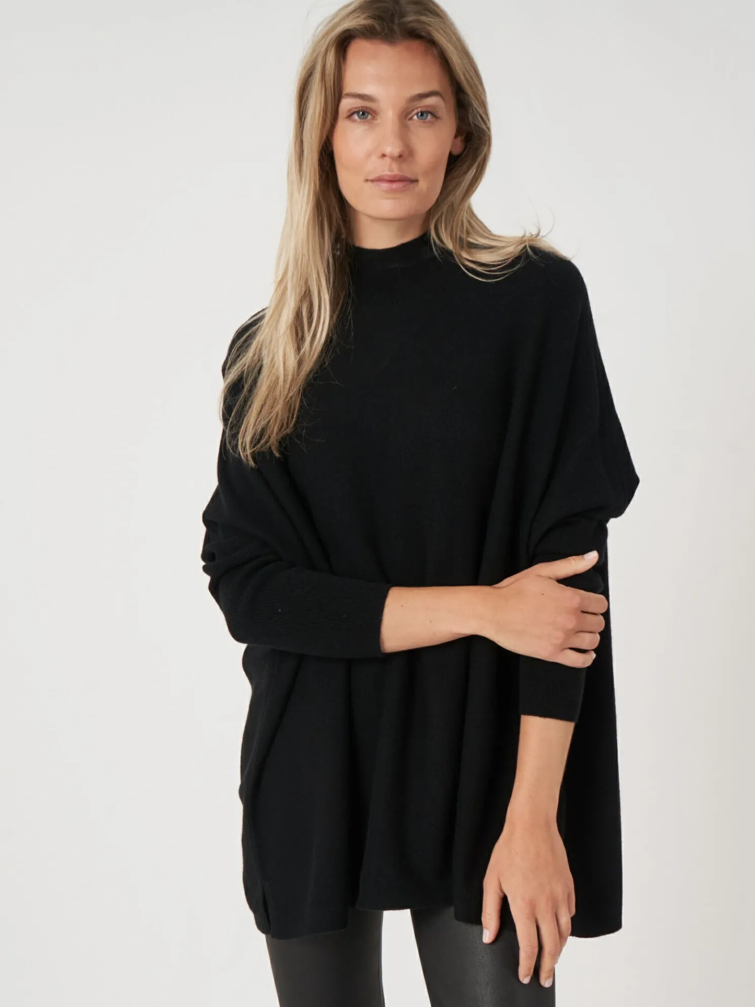 Oversized Fijn Gebreide Poncho Trui Van Cashmere-Mix