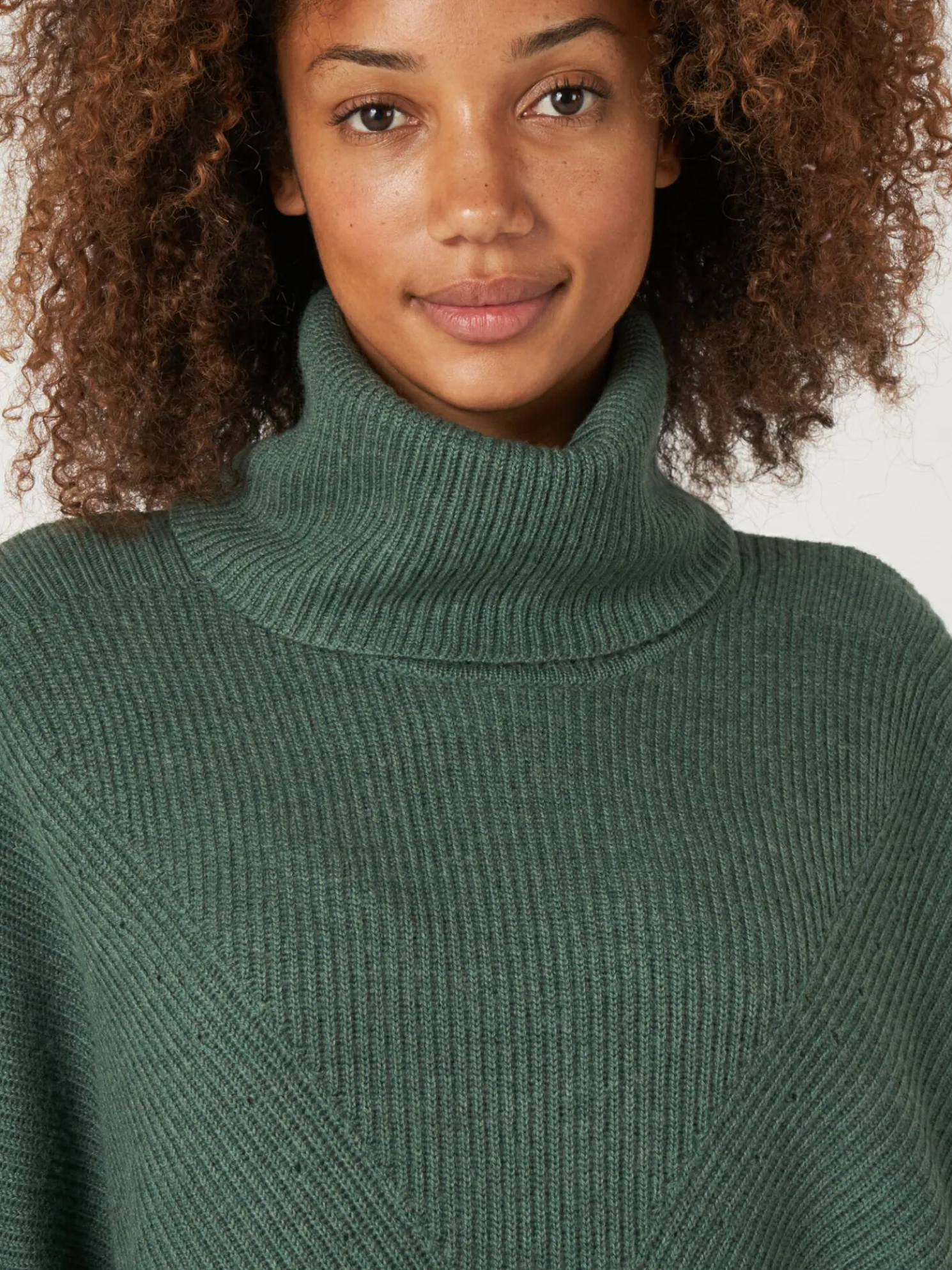 Oversized Poncho Trui Met Rolkraag