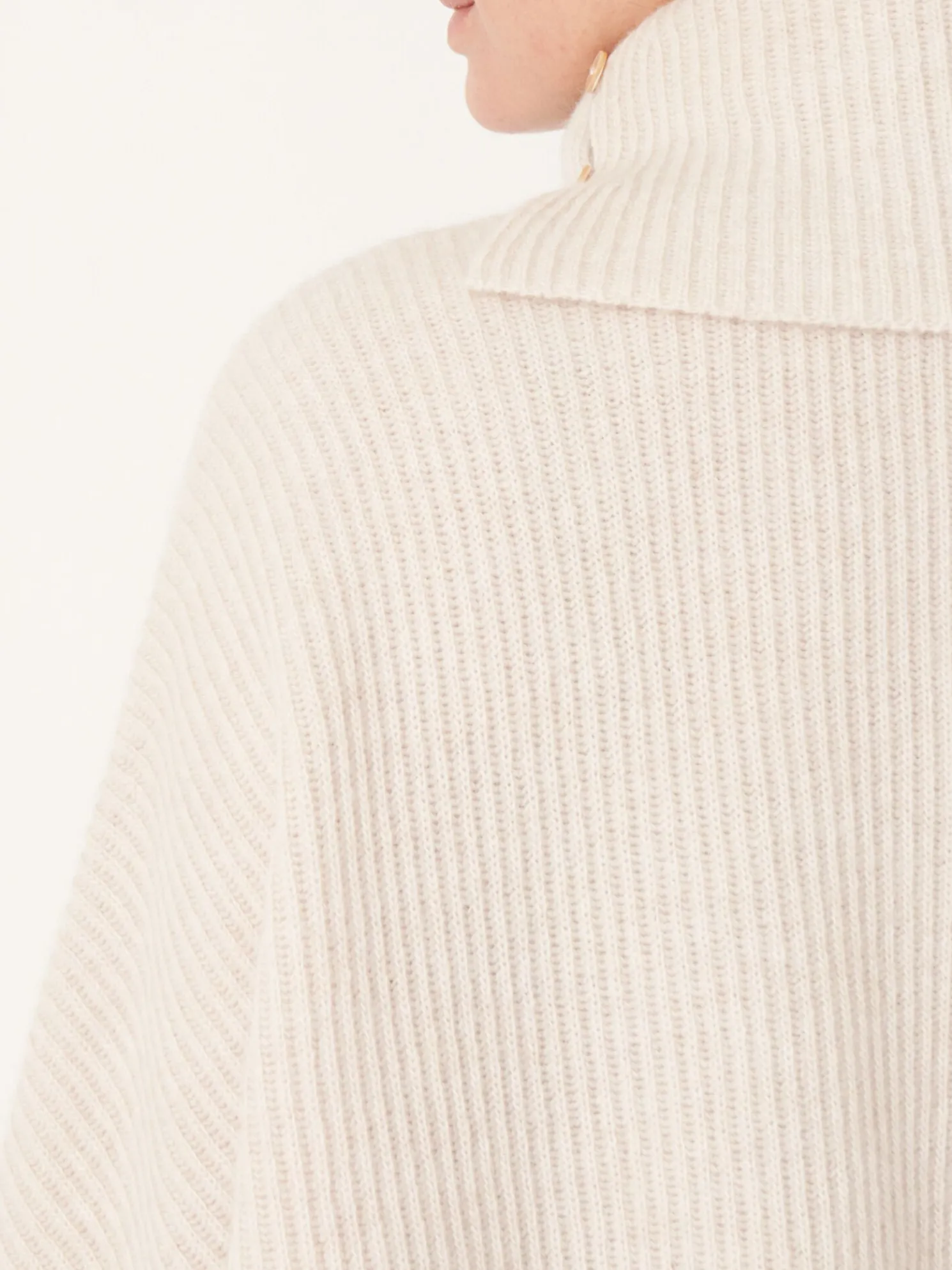 Oversized Ponchotrui Met Rolkraag