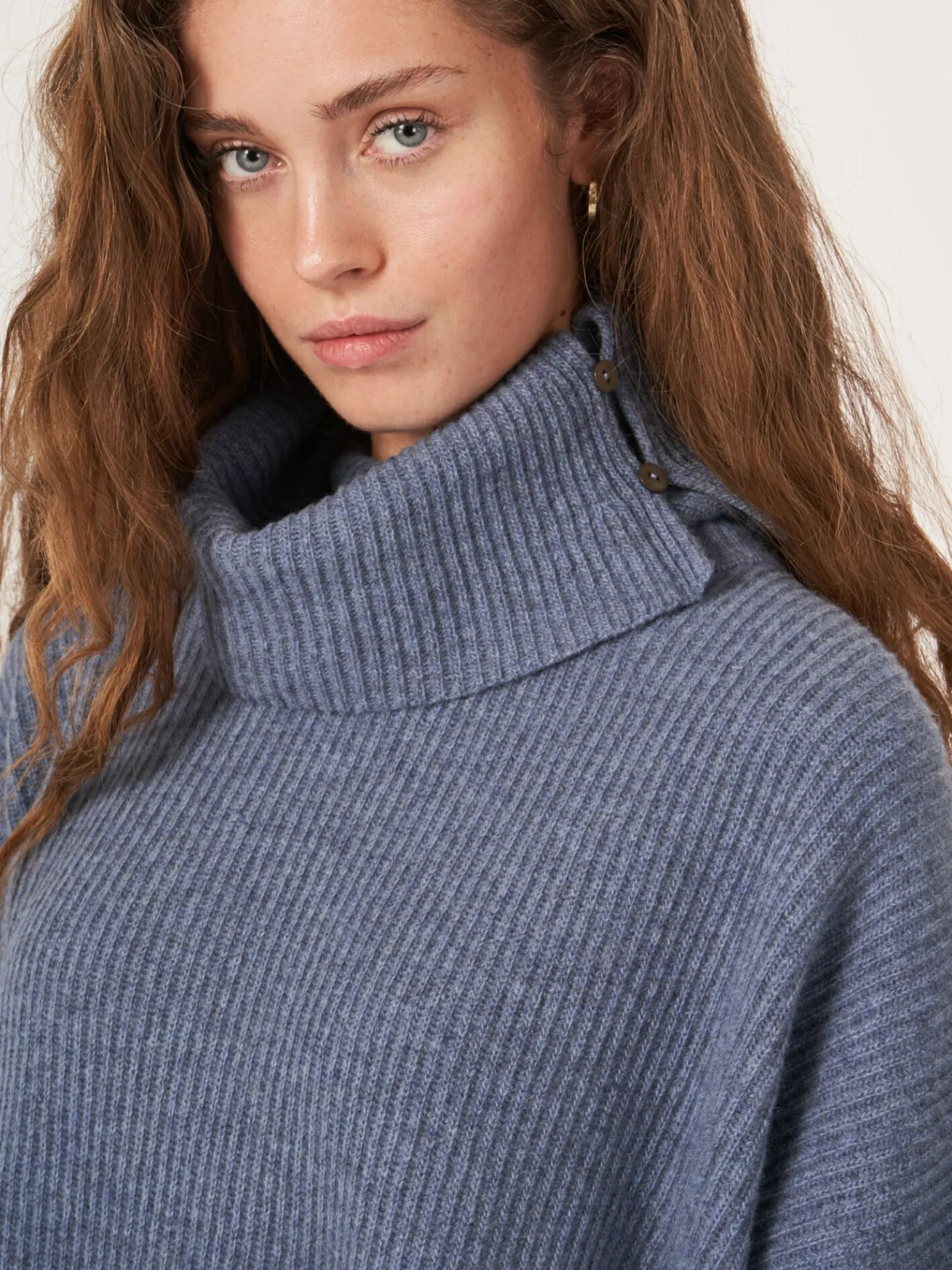 Oversized Ponchotrui Met Rolkraag