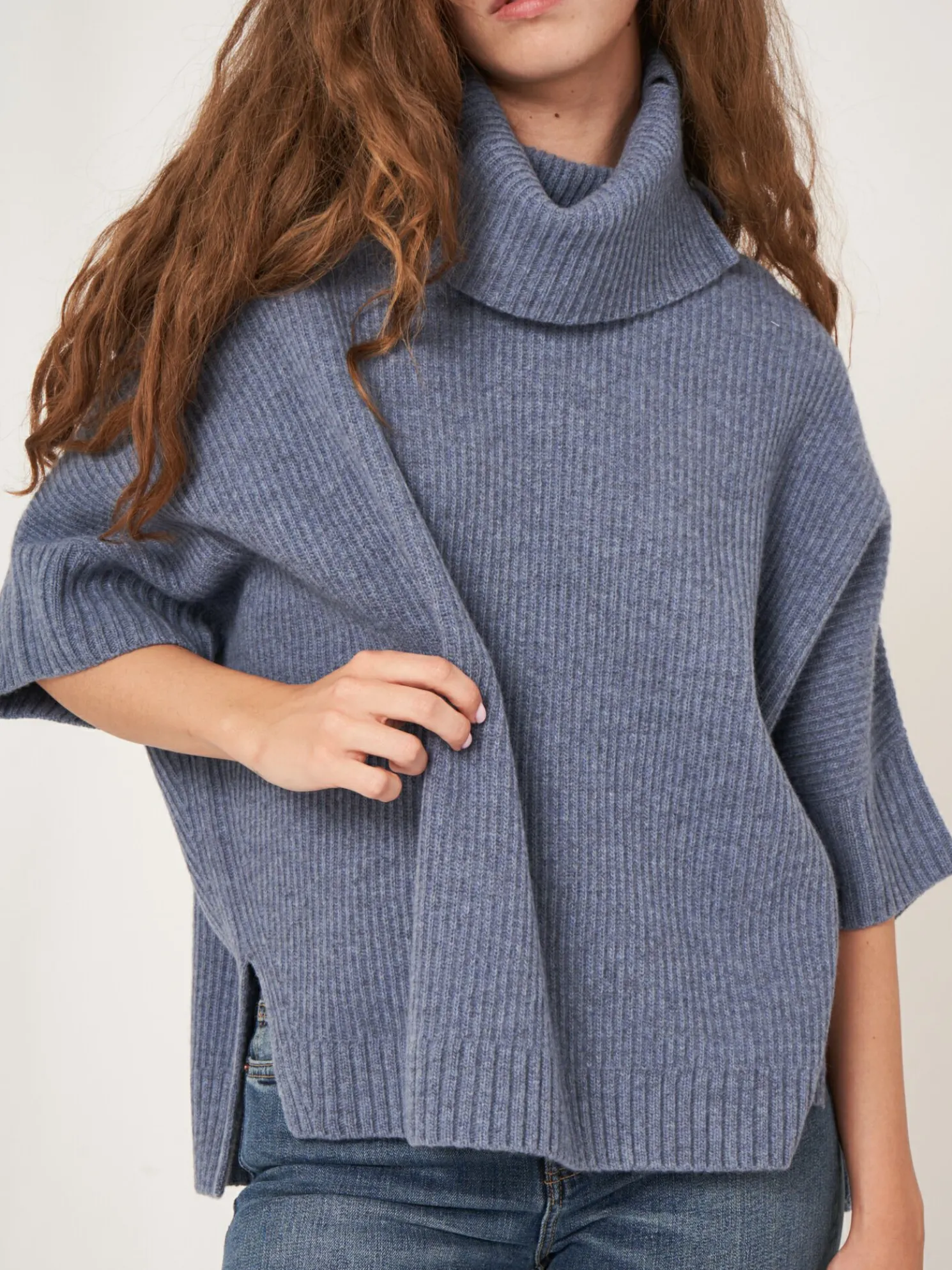 Oversized Ponchotrui Met Rolkraag