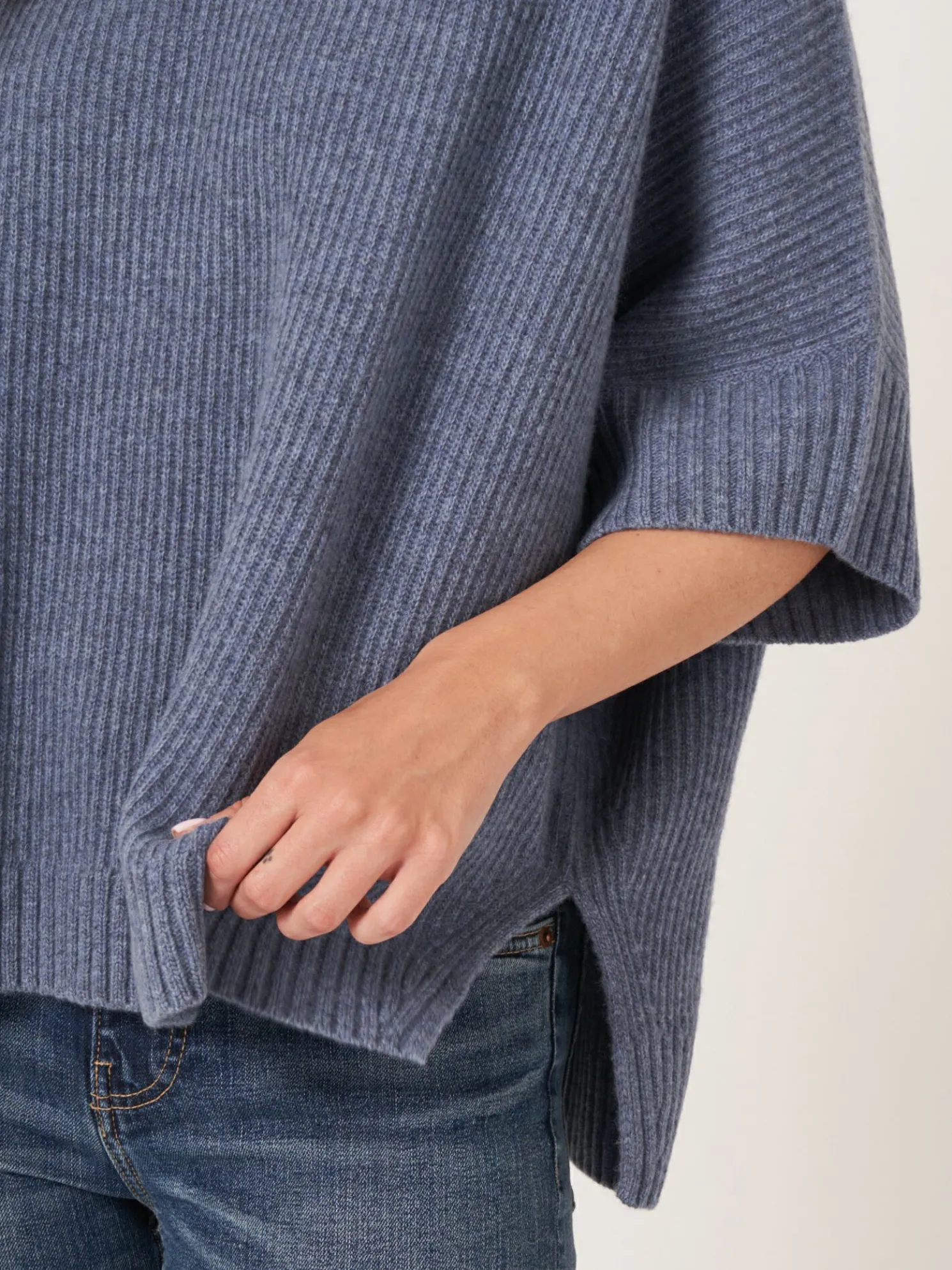 Oversized Ponchotrui Met Rolkraag