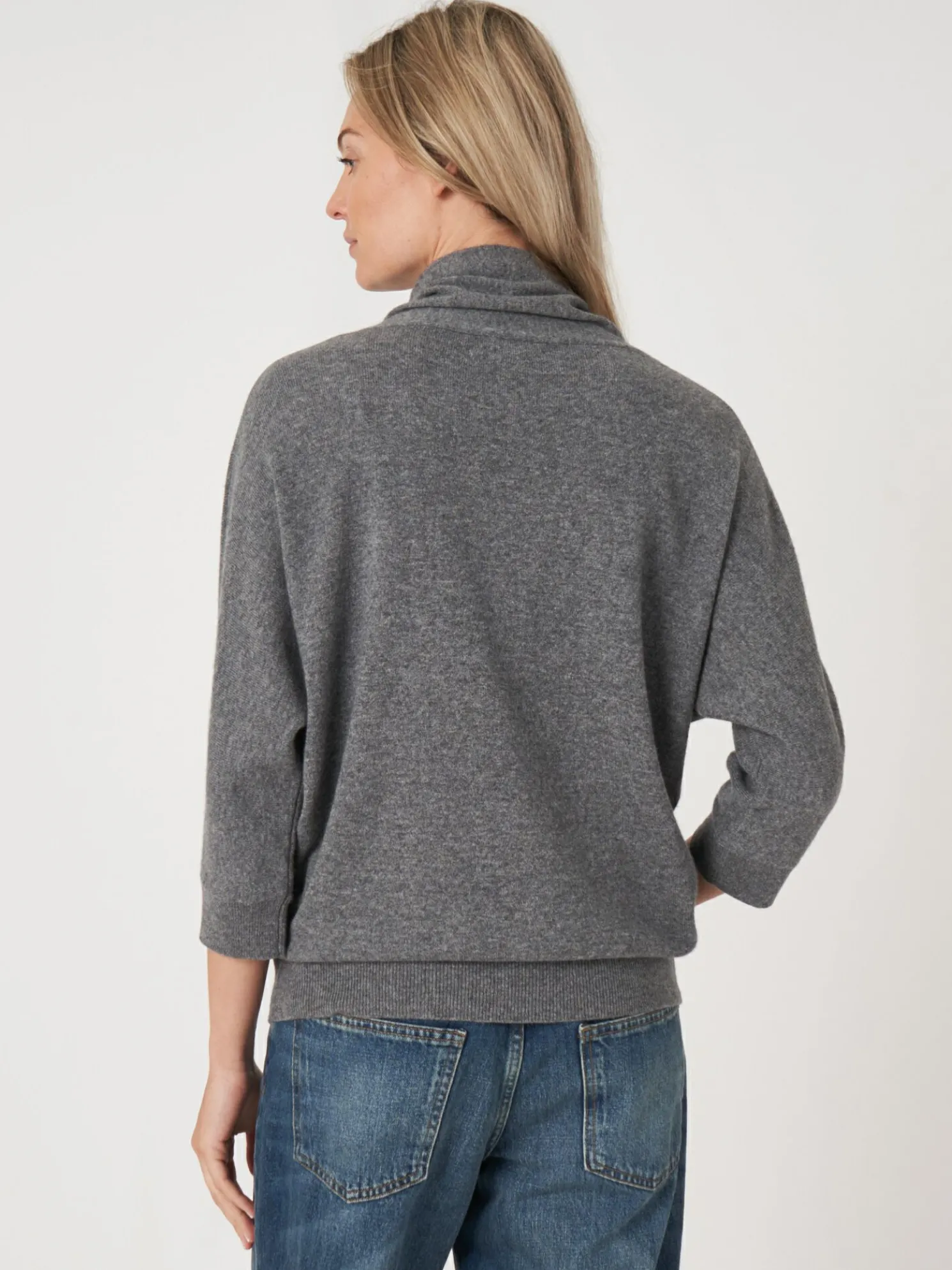 Sportieve Cashmere Trui Met Opstaande Kraag Met Trekkoord