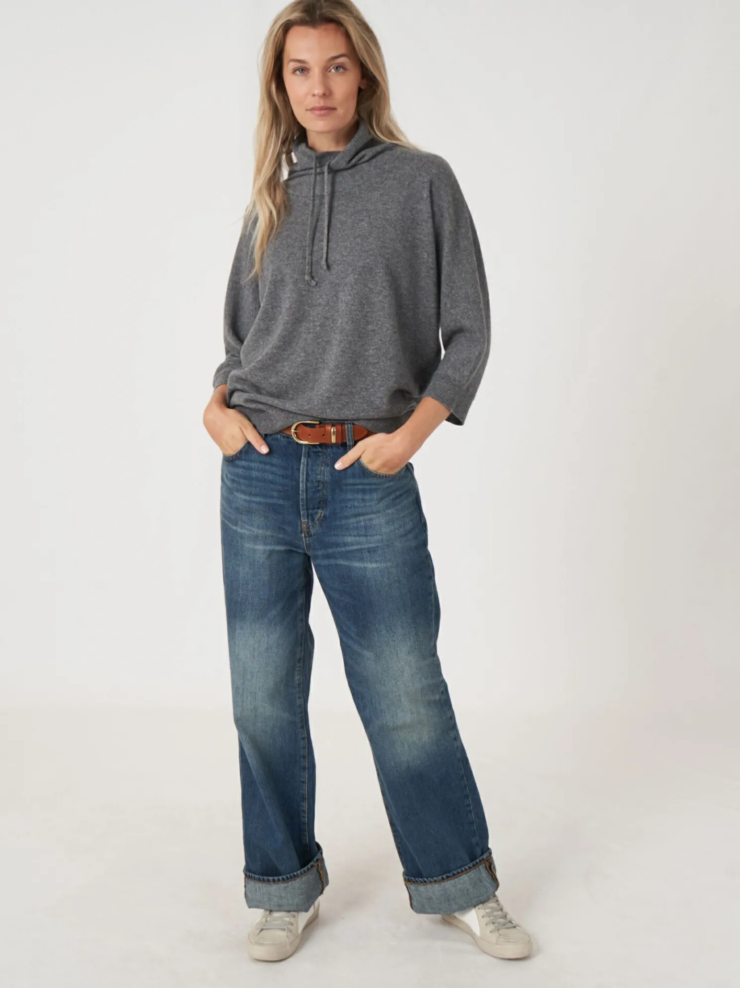 Sportieve Cashmere Trui Met Opstaande Kraag Met Trekkoord