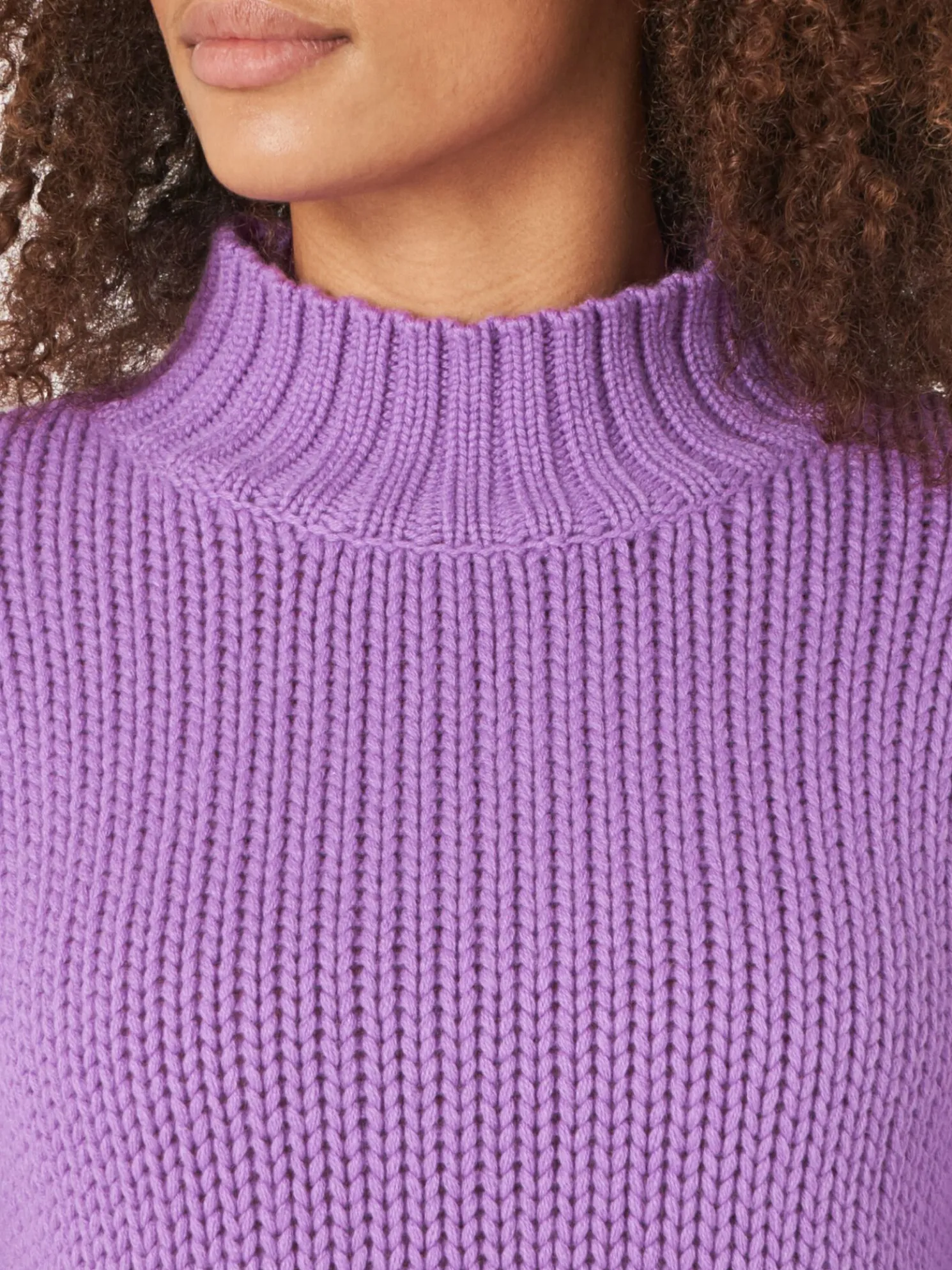 Trui Met Opstaande Kraag En Fantasie Gebreide Details