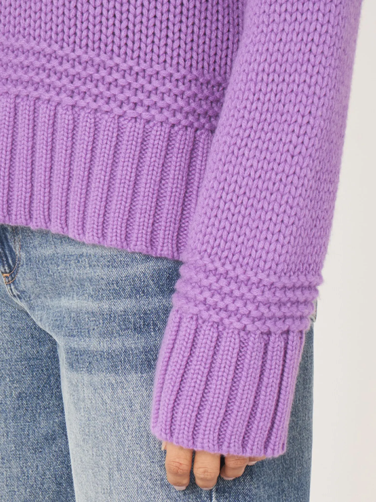 Trui Met Opstaande Kraag En Fantasie Gebreide Details