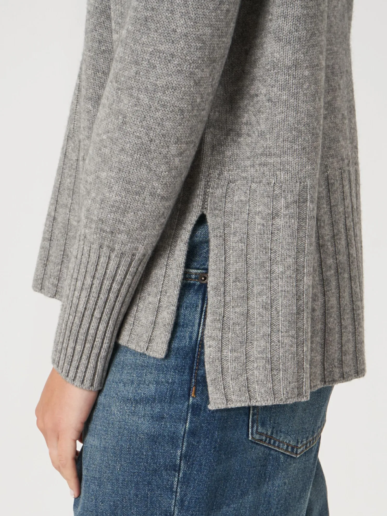 Trui Met Opstaande Kraag En Kabelpatroon Detail